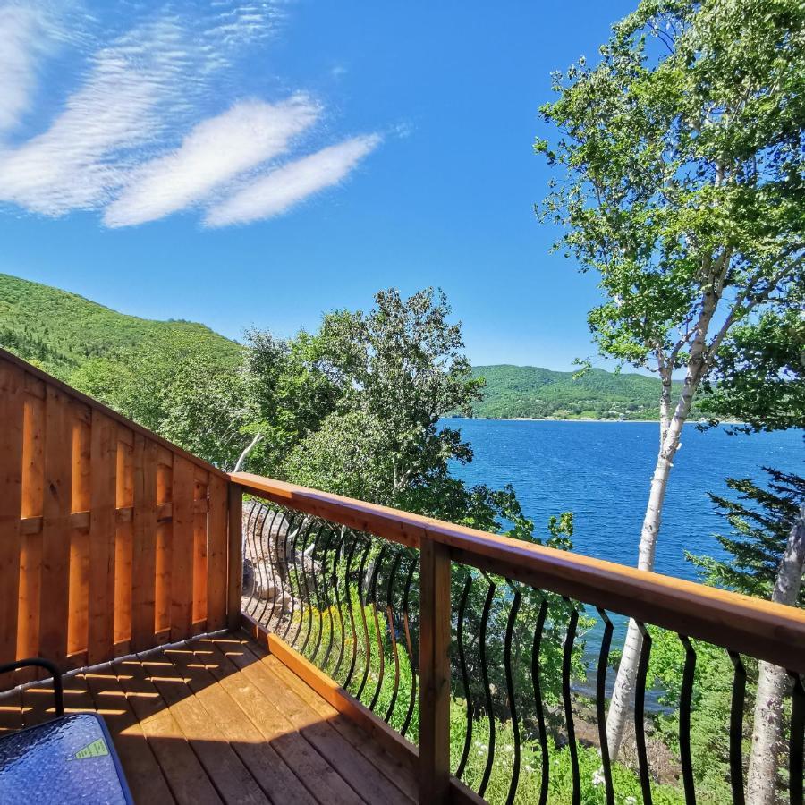 Knotty Pine Ocean Front Suite - Adults Only Ingonish Dış mekan fotoğraf