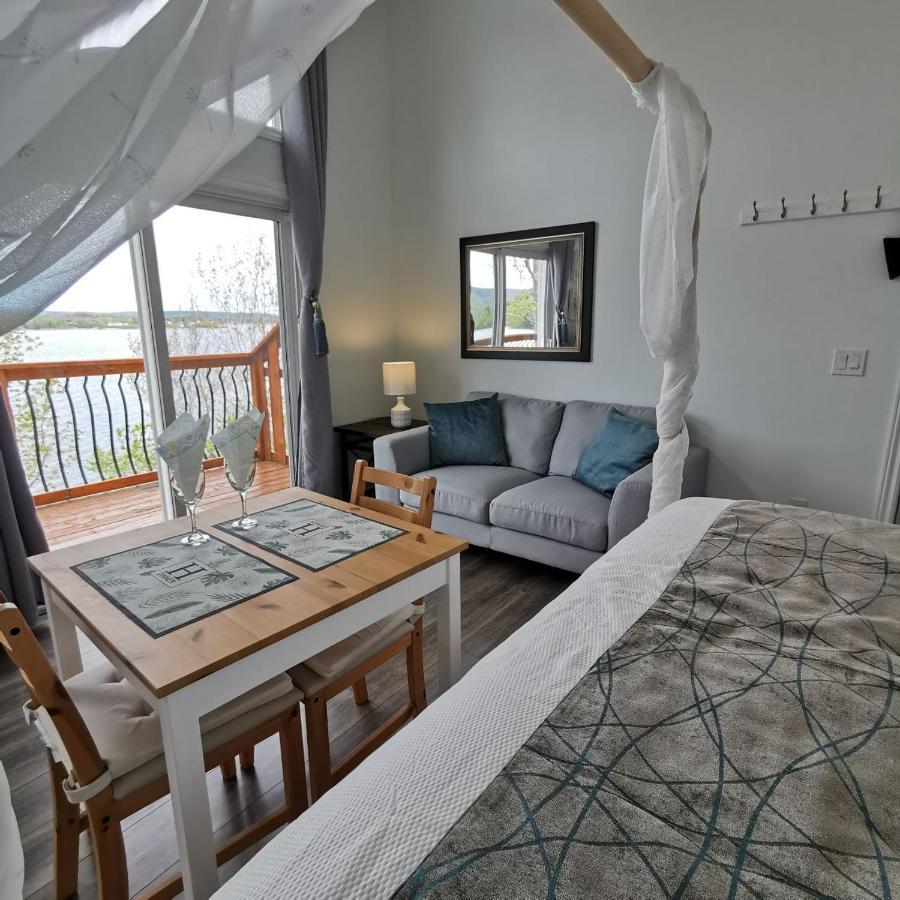 Knotty Pine Ocean Front Suite - Adults Only Ingonish Dış mekan fotoğraf