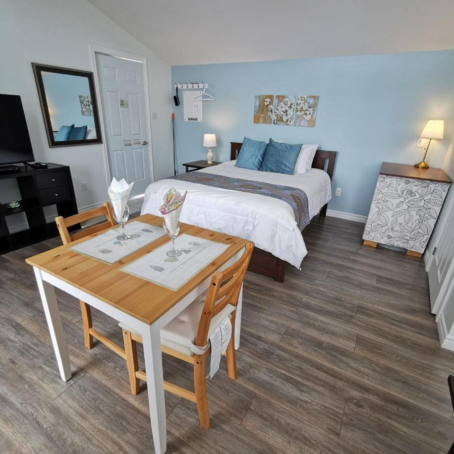 Knotty Pine Ocean Front Suite - Adults Only Ingonish Dış mekan fotoğraf