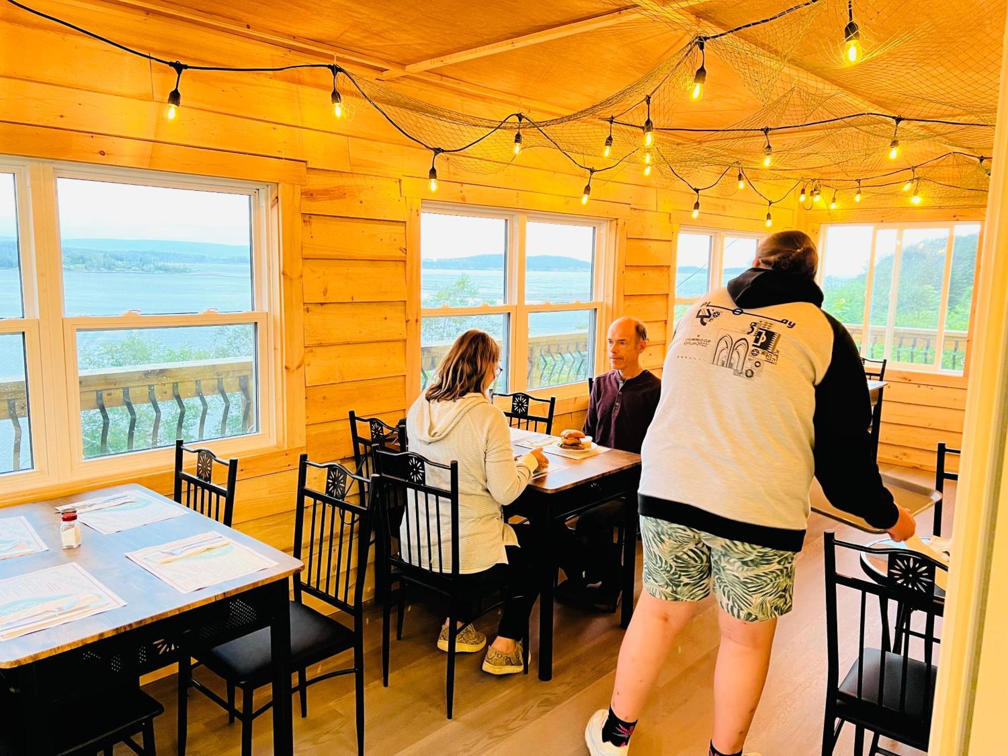 Knotty Pine Ocean Front Suite - Adults Only Ingonish Dış mekan fotoğraf